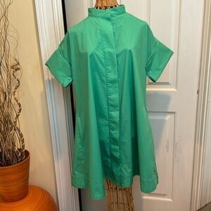 Caryn lawn green dress with pockets